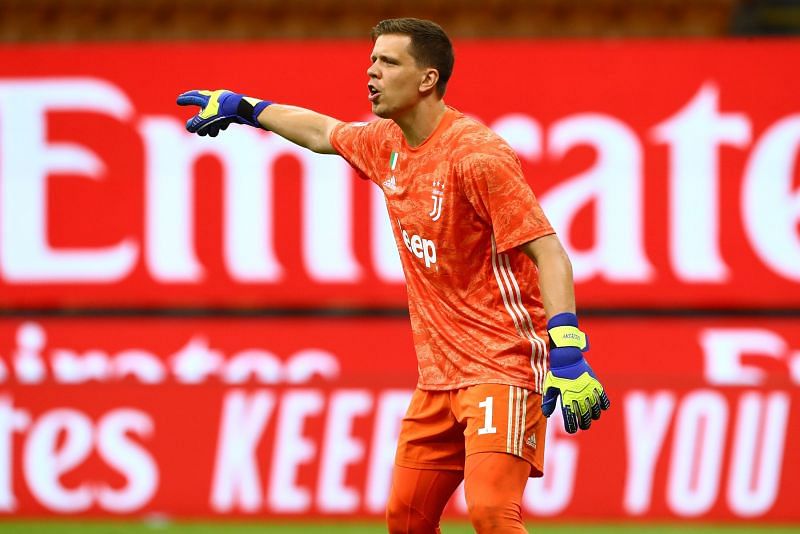 Juventus' number one Szczesny needed to make important saves
